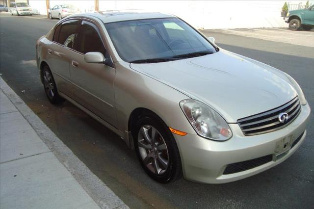 2005 Infiniti G35 2dr Conv GT W/1sa Ltd Avail