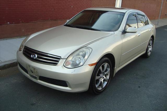 2005 Infiniti G35 2dr Conv GT W/1sa Ltd Avail