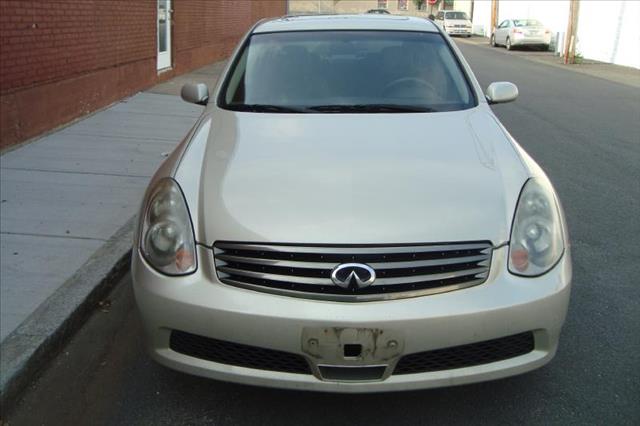 2005 Infiniti G35 2dr Conv GT W/1sa Ltd Avail