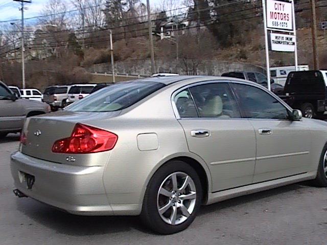 2005 Infiniti G35 Unknown