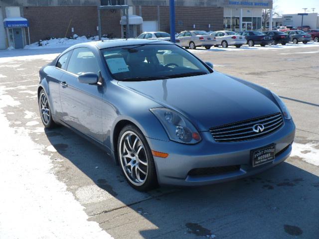 2005 Infiniti G35 Base