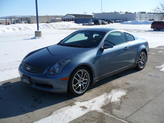 2005 Infiniti G35 Base