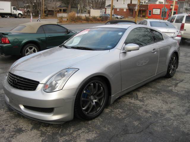 2005 Infiniti G35 Unknown