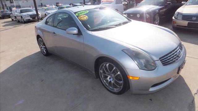 2005 Infiniti G35 Standard 4X4 Hardtop