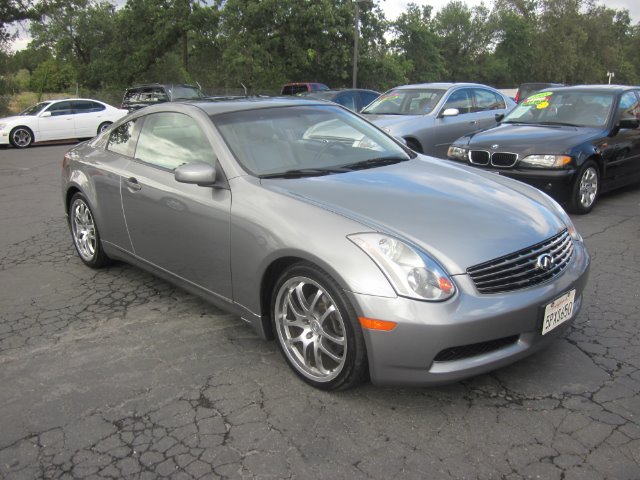 2005 Infiniti G35 GT Premium