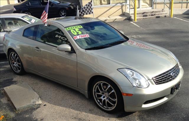 2005 Infiniti G35 GT Premium