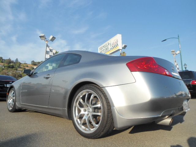 2005 Infiniti G35 LS - All Wheel Drive At Broo