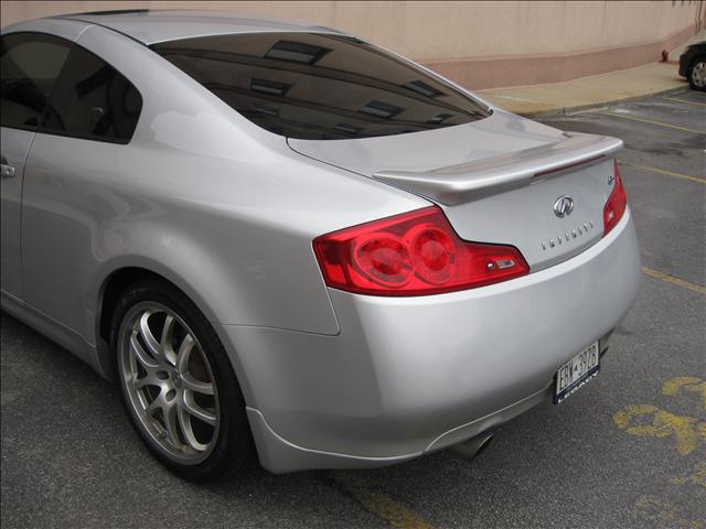 2006 Infiniti G35 E320 4matic