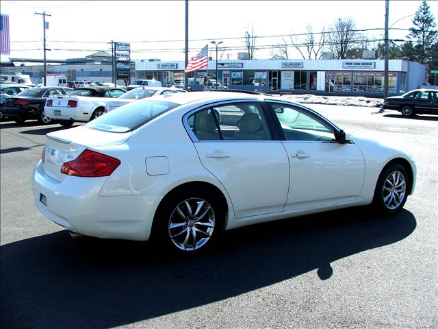 2007 Infiniti G35 3.0 R L.L. BEAN Edition