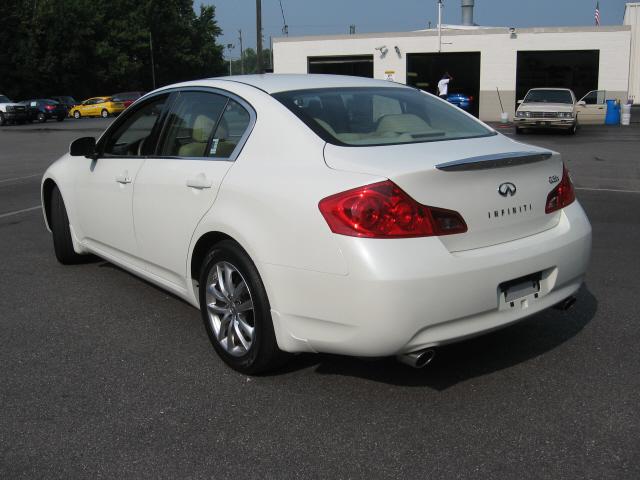 2007 Infiniti G35 SW2