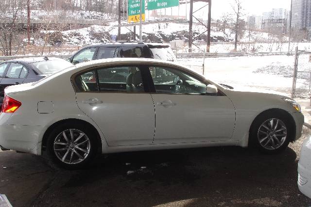 2007 Infiniti G35 Base