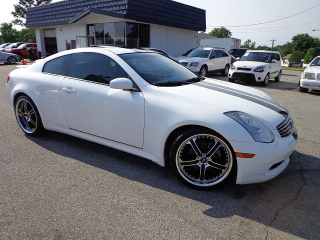 2007 Infiniti G35 LS - All Wheel Drive At Broo