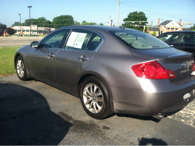 2008 Infiniti G35 4WD 4dr 4x4 SUV