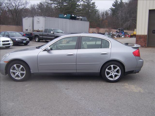 2004 Infiniti G35X Unknown