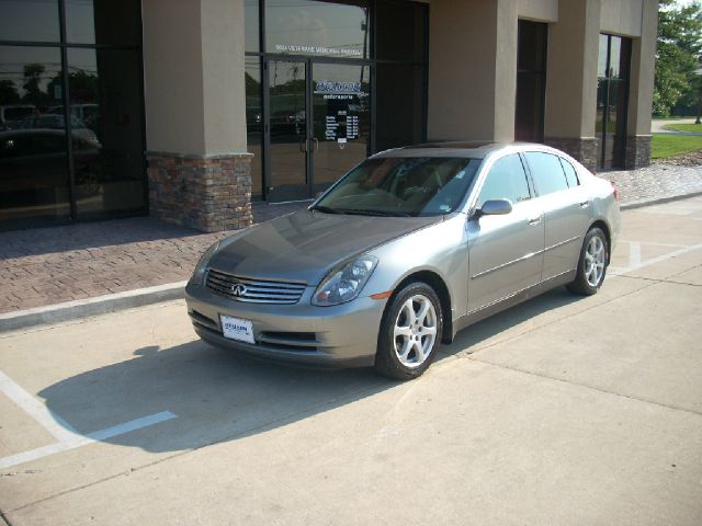 2004 Infiniti G35X 5DR WGN FWD AT