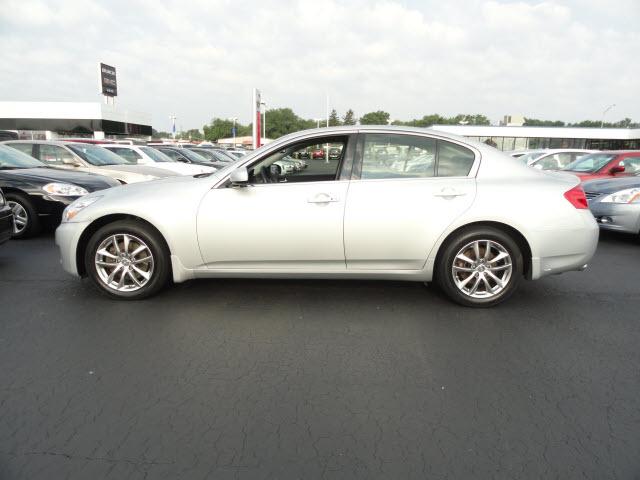 2008 Infiniti G35X SW2