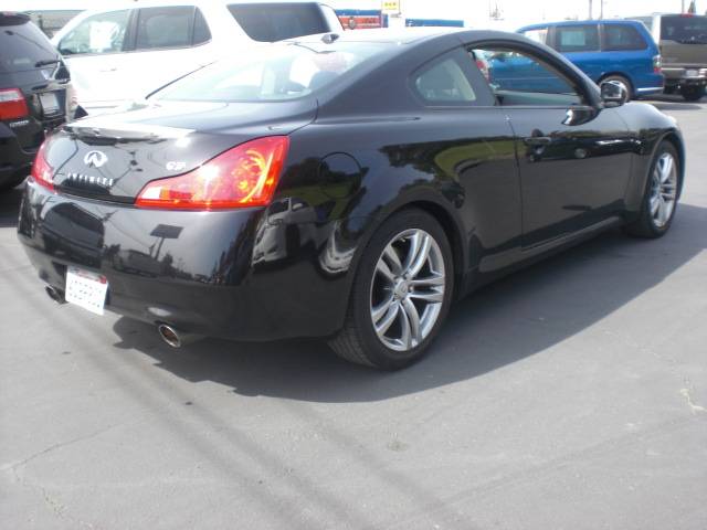 2008 Infiniti G37 4dr 2WD V6 Auto