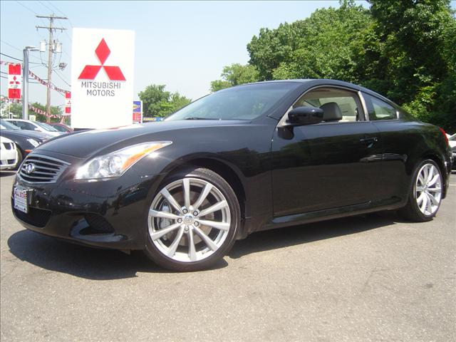 2008 Infiniti G37 2006 Nissan SE