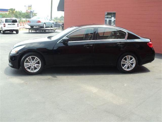 2010 Infiniti G37 XLS Utility Pickup 4D