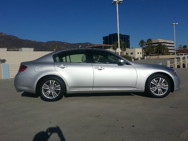 2013 Infiniti G37 ES V6 Special Edition