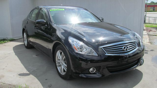 2013 Infiniti G37 Slt1-awd-2nd Bench-third-8 Passenger- CD Bose-1 OW