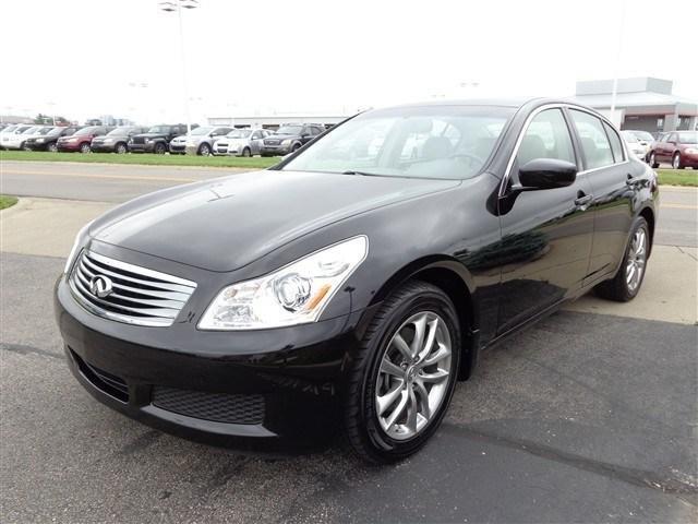 2009 Infiniti G37x SW2