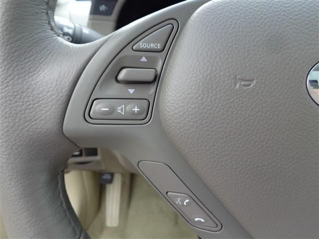 2009 Infiniti G37x SW2