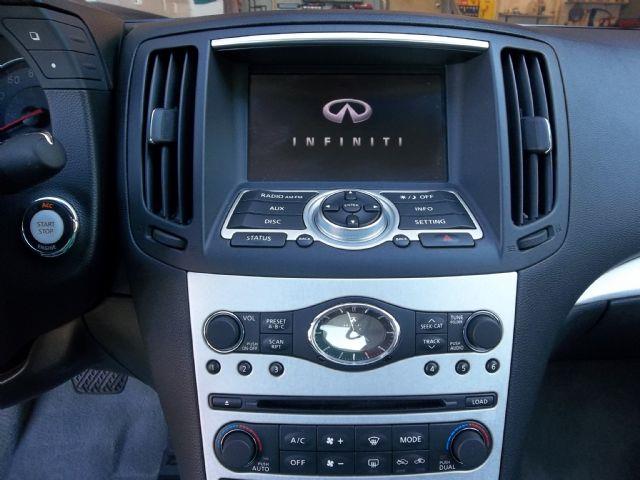 2009 Infiniti G37x Base