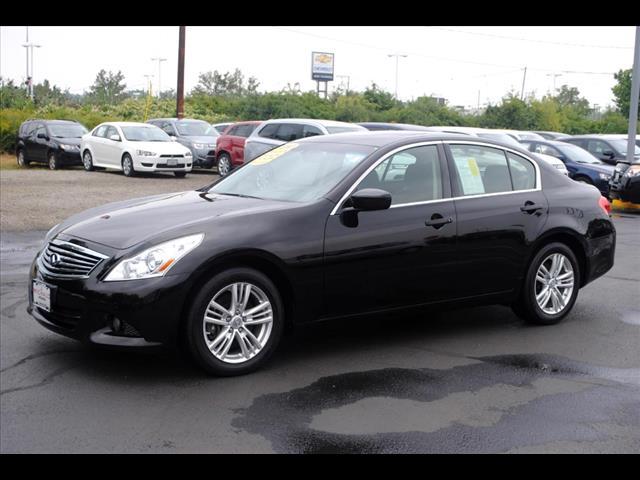 2010 Infiniti G37x SW2