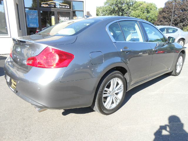 2012 Infiniti G37x CREW CAB RTL W/leather