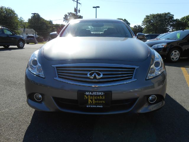 2012 Infiniti G37x CREW CAB RTL W/leather