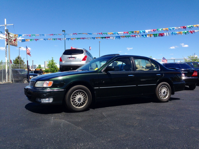 1997 Infiniti I30 Base