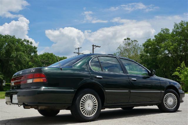 1997 Infiniti I30 XLT ~ Extended Cab