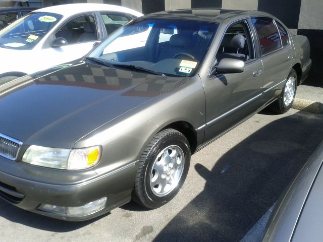 1998 Infiniti I30 All-wheel Drive SLT1