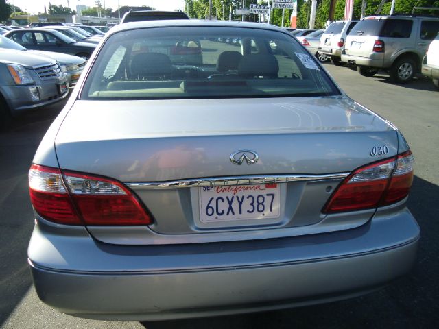 2000 Infiniti I30 Unknown