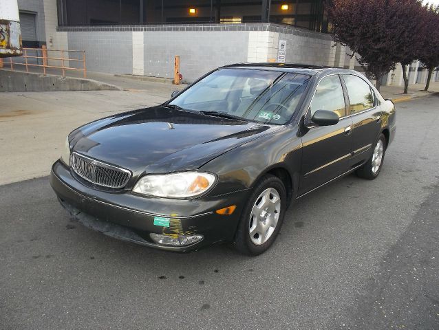 2000 Infiniti I30 Coupe