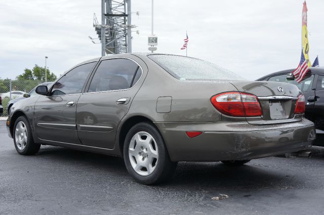 2000 Infiniti I30 3.5