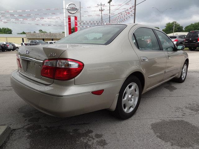 2000 Infiniti I30 Coupe