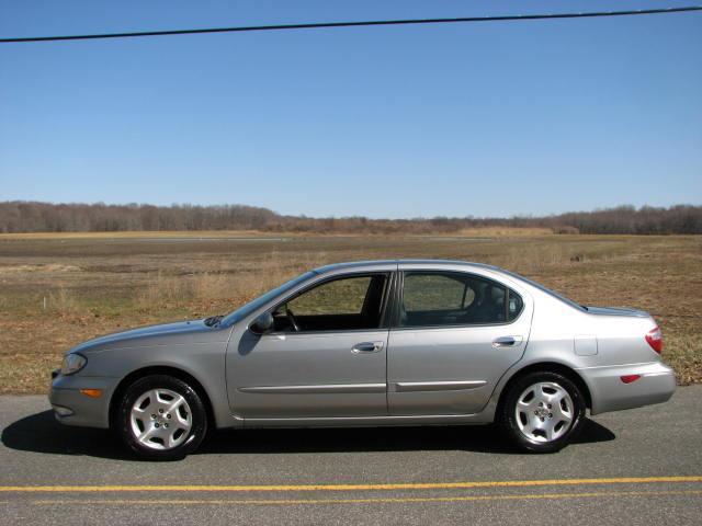 2000 Infiniti I30 All-wheel Drive SLT1