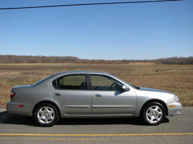 2000 Infiniti I30 All-wheel Drive SLT1