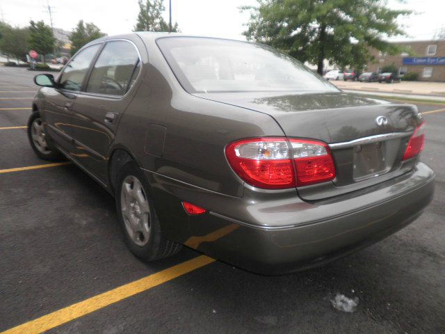 2000 Infiniti I30 3.5