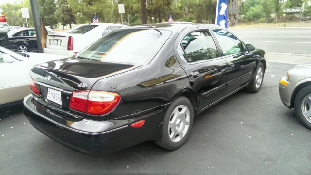 2001 Infiniti I30 Coupe