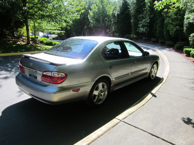 2001 Infiniti I30 3.5