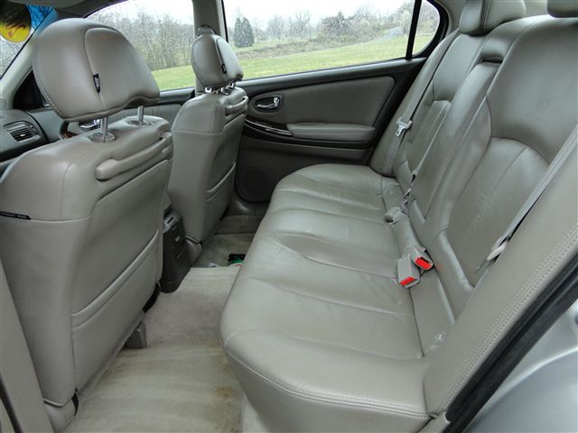 2001 Infiniti I30 3.5