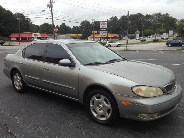 2001 Infiniti I30 Coupe