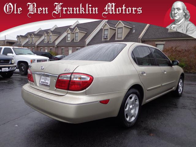 2001 Infiniti I30 AWD Premier