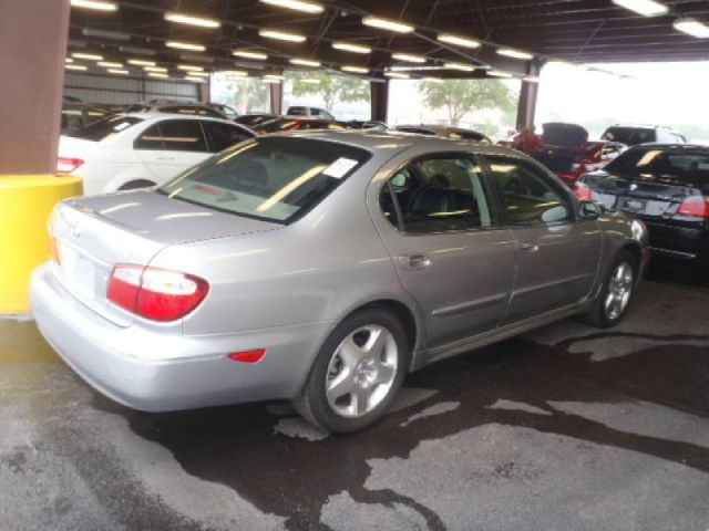 2001 Infiniti I30 3.5