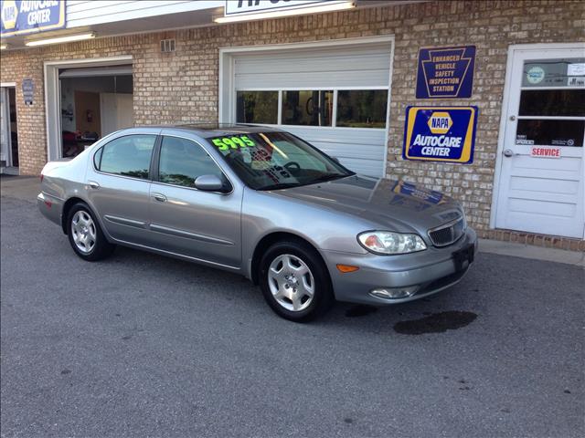 2001 Infiniti I30 Coupe