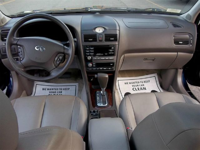 2001 Infiniti I30 3.5