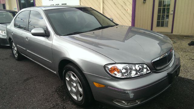 2001 Infiniti I30 Coupe